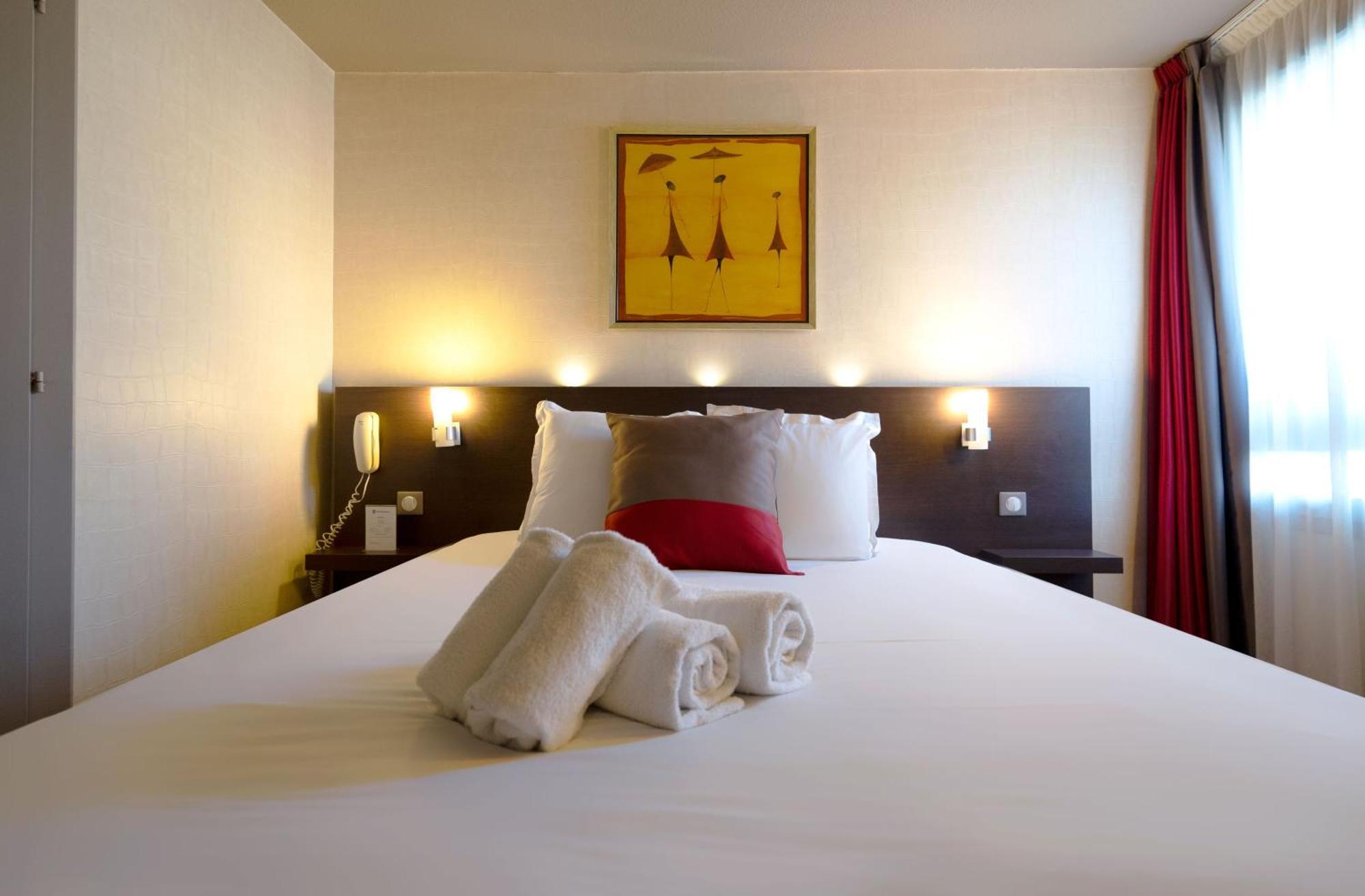 Best Western L'Atelier 117 Maubeuge Dış mekan fotoğraf