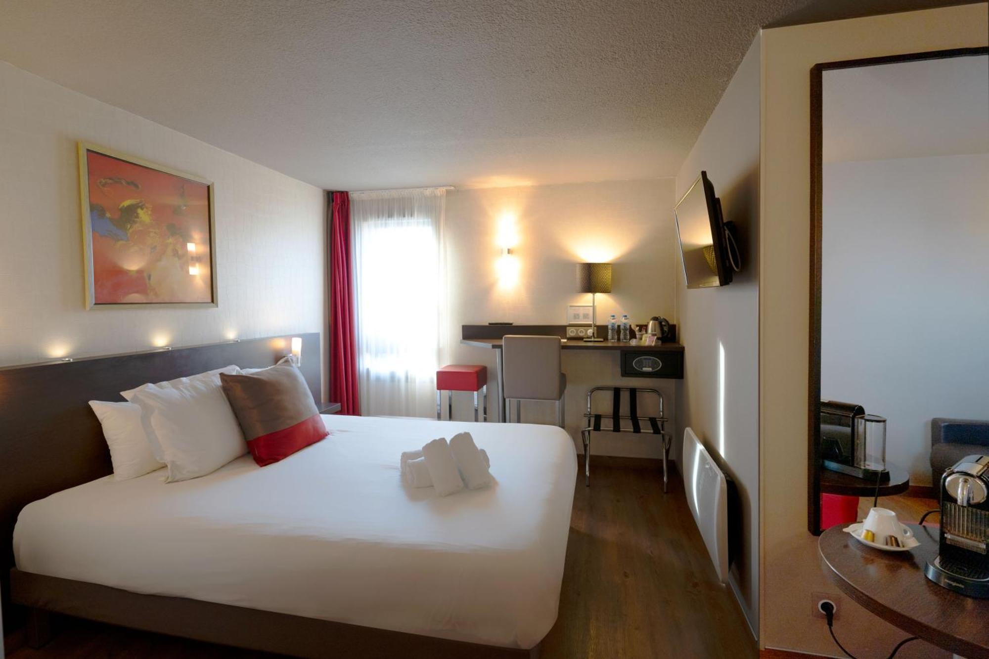 Best Western L'Atelier 117 Maubeuge Dış mekan fotoğraf