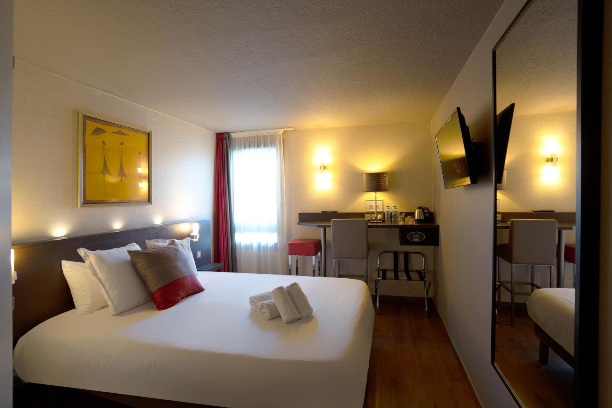 Best Western L'Atelier 117 Maubeuge Dış mekan fotoğraf